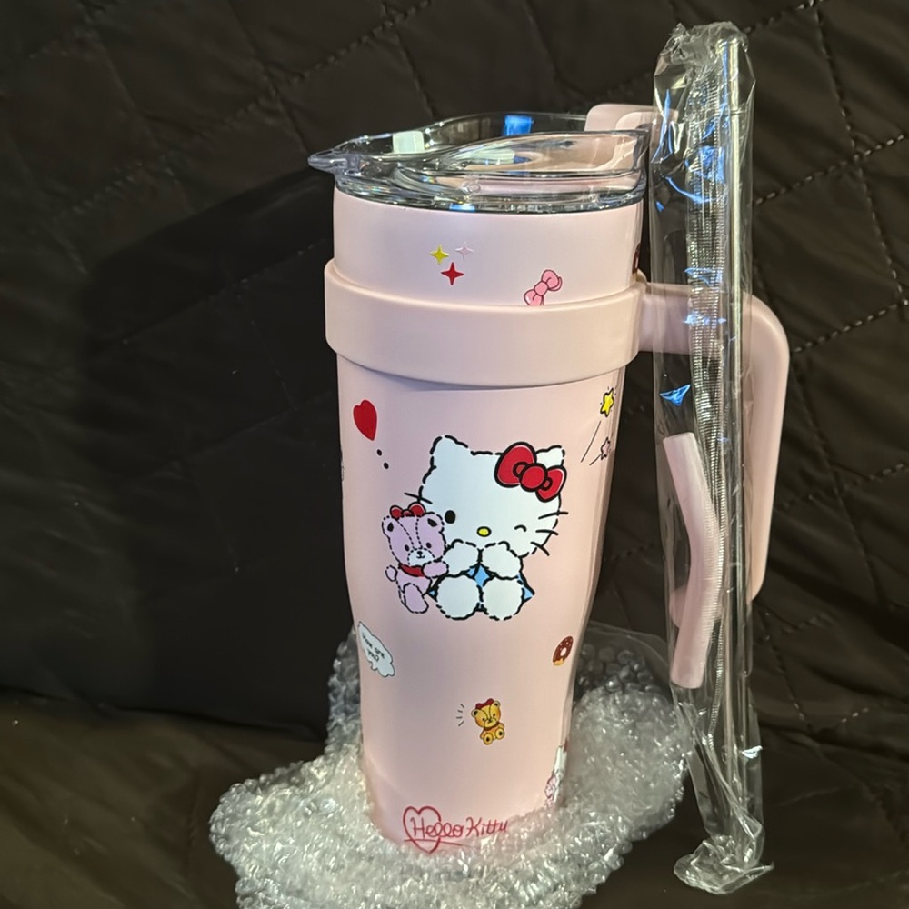 Hello kitty Stainless Steel Tumbler NWT